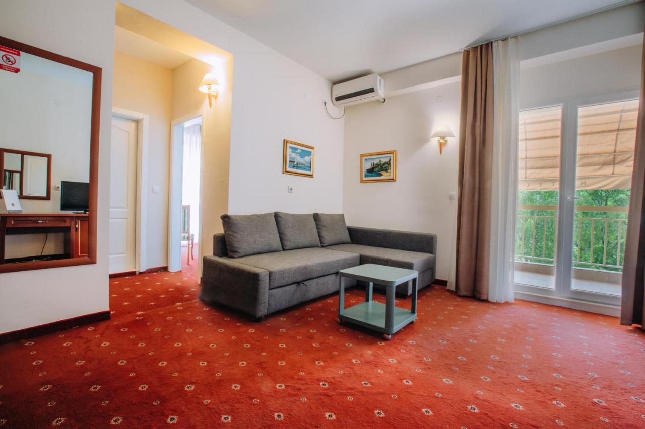 Hotel Filip Ohrid Exteriör bild