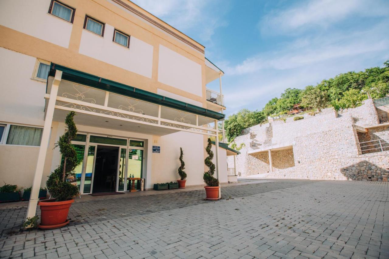 Hotel Filip Ohrid Exteriör bild